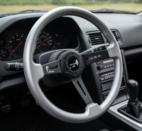AVENUE SILVER SHIMMER / BLACK SPOKES STEERING WHEEL (ONE-OFF)