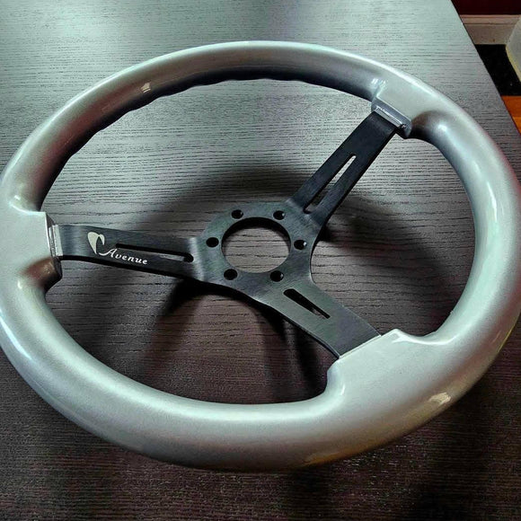 AVENUE SILVER SHIMMER / BLACK SPOKES STEERING WHEEL (ONE-OFF)