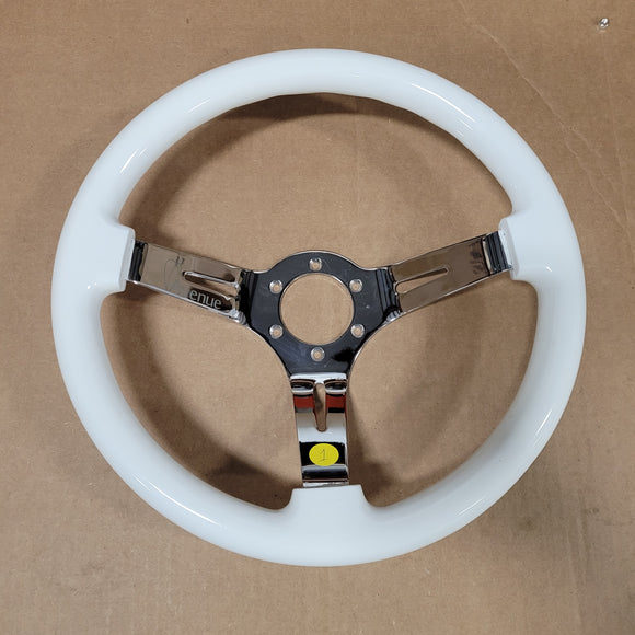 AVENUE COSMIC WHITE/CHROME SPOKES AS-IS STEERING WHEEL