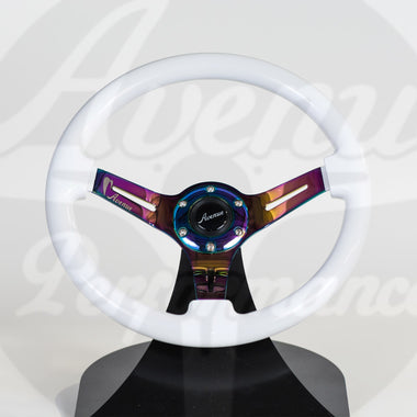 AVENUE COSMIC WHITE/ NEOCHROME SPOKES STEERING WHEEL