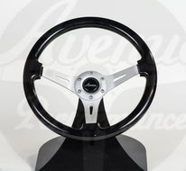 AVENUE RAVEN BLACK/ BRUSHED ALUMINUM SPOKES STEERING WHEEL