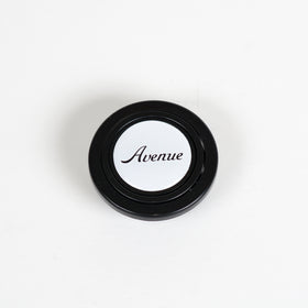 AVENUE WHITE LOGO HORN BUTTON W/ BLACK LETTERS