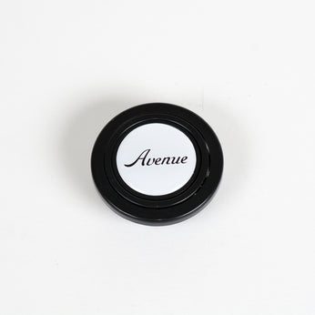 AVENUE WHITE LOGO HORN BUTTON W/ BLACK LETTERS