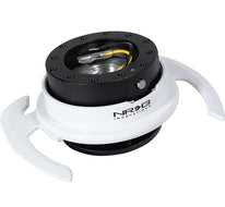 NRG 4.0 SERIES QUICK RELEASE BLACK BODY W/ WHITE RING SRK-700BK-WT